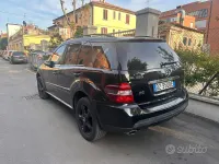 Usata Mercedes ML350 272 CV (200 kW) 2009 Nero SUV