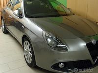 Usata Alfa Romeo Giulietta Distinctive 120 CV (88 kW) 2016 Grigio Utilitaria