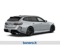 Nuova BMW M5 Comfort Edition 727 CV (534 kW) 2026 Brooklyn grey metallic Station wagon