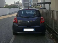 Usata Renault Clio III Komfort 75 CV (55 kW) 2007 Nero Berlina
