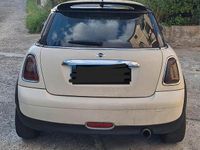 Usata Mini Cooper Coupé 112 CV (82 kW) 2010 Bianco Coupé