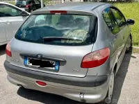 Usata Peugeot 206 60 CV (44 kW) 2002 Grigio Berlina