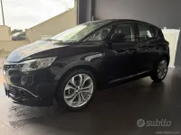 Usata Renault Scénic IV Business 120 CV (88 kW) 2019 Nero Monovolume