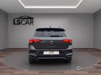 Usata VW T-Roc Style 110 CV (80 kW) 2020 Grigio SUV