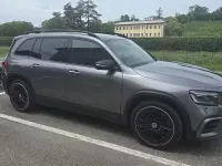 Usata Mercedes GLB200 AMG Line Premium 163 CV (119 kW) 2024 Grigio SUV