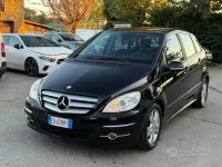 Occasion Mercedes B160 Premium 109 ch (80 kW) 2011 Noir Monospace