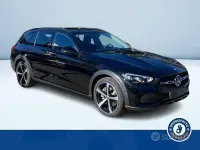 Nuevo Mercedes C220 2026 Negro Familiar