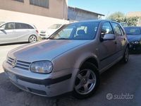 Usata VW Golf IV 90 CV (66 kW) 2000 Grigio Berlina