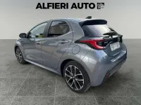 Nuova Toyota Yaris Hybrid 116 CV (85 kW) 2026 Grigio Berlina