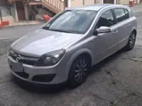 Usata Opel Astra 105 CV (77 kW) 2005 Grigio Berlina