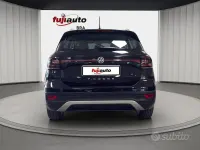 Usata VW T-Cross Advance 116 CV (85 kW) 2019 Nero SUV