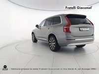 Usata Volvo XC90 Inscription 235 CV (172 kW) 2022 Oro SUV