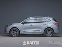 Usata Ford Kuga ST-Line X 152 CV (111 kW) 2023 Solar silver SUV