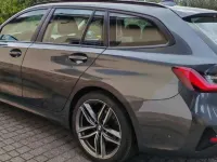 Usata BMW 318 Comfort Edition 150 CV (110 kW) 2020 Grigio Station wagon