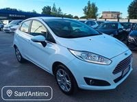 Usata Ford Fiesta Titanium 81 CV (59 kW) 2016 Bianco Berlina