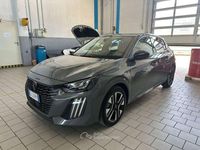 Usata Peugeot 208 Allure 110 CV (80 kW) 2025 Grigio scuro Utilitaria