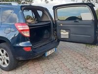 Usata Toyota RAV4 150 CV (110 kW) 2011 Nero SUV