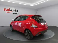 Usata Lancia Ypsilon S 69 CV (50 kW) 2019 Rosso Utilitaria