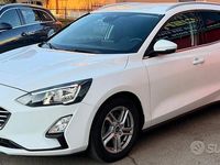 Usata Ford Focus ST-Line 120 CV (88 kW) 2019 Bianco Station wagon