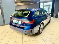 Usata BMW 318 Sport Line 150 CV (110 kW) 2020 Blu Station wagon
