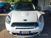 Usata Mini Cooper D Countryman 143 CV (105 kW) 2015 Bianco SUV