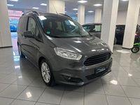 Usata Ford Tourneo Courier Titanium 101 CV (74 kW) 2018 Grigio Monovolume