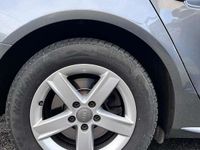 Usado Audi A4 Ambiente 150 CV (110 kW) 2015 Gris Familiar