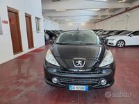 Usata Peugeot 207 CC Roland Garros 120 CV (88 kW) 2008 Nero Cabrio
