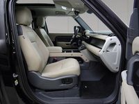 Usata Land Rover Defender SE 249 CV (183 kW) 2023 Santorini black SUV