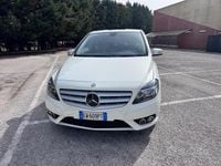 Usata Mercedes B180 Executive 108 CV (79 kW) 2014 Bianco Monovolume