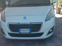 Usata Peugeot 5008 115 CV (84 kW) 2015 Bianco Monovolume