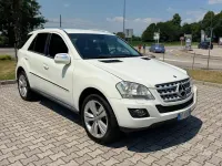Usata Mercedes ML320 Premium 224 CV (164 kW) 2008 Bianco SUV