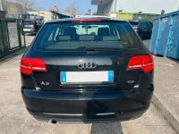 Usado Audi A3 Ambition 90 CV (66 kW) 2010 Negro Utilitario