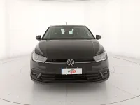 Usata VW Polo Life 95 CV (69 kW) 2023 Deep black perlato Utilitaria
