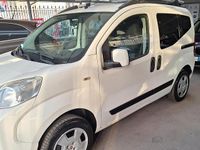 Usata Fiat Qubo Trekking 77 CV (56 kW) 2015 Bianco Monovolume