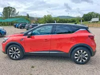 Usata Renault Captur Techno 140 CV (102 kW) 2023 Rosso SUV