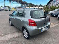 usata Toyota Yaris 1.3 BENZ 5P AUTOMATICA 2006