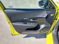 Nuova Peugeot 208 Allure 100 CV (73 kW) 2025 Giallo Utilitaria