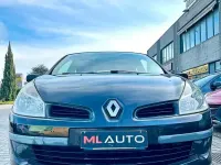 Usata Renault Clio II Dynamique 75 CV (55 kW) 2006 Nero Berlina