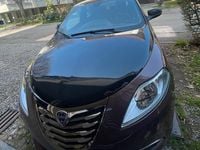 Usata Lancia Ypsilon Gold 69 CV (50 kW) 2014 Marrone Utilitaria