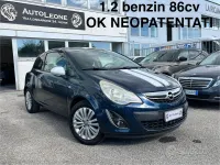 Usata Opel Corsa 86 CV (63 kW) 2012 Blu Utilitaria