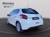 Usata Peugeot 208 Active 82 CV (60 kW) 2019 Bianco pastello Utilitaria