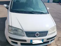Usata Fiat Idea 95 CV (69 kW) 2004 Bianco Monovolume