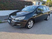 Usata Opel Astra S 110 CV (80 kW) 2015 Nero Station wagon