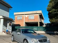 Usata Mercedes SLK320 218 CV (160 kW) 2001 Grigio Cabrio