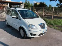 Usata Lancia Musa 90 CV (66 kW) 2010 Bianco Monovolume