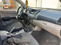 Usata Mitsubishi L 136 CV (100 kW) 2008 Nero SUV