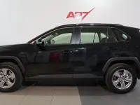 Begagnad Toyota RAV4 Hybrid Business Edition 218 HK (160 kW) 2022 Svart SUV