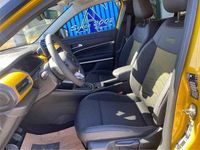 Nuova Jeep Avenger Summit 100 CV (73 kW) 2025 Giallo SUV