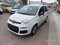 Usata Fiat Panda Lounge 69 CV (50 kW) 2018 Bianco Berlina